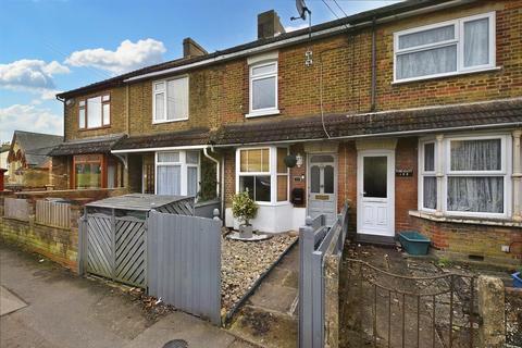 2 bedroom terraced house for sale - Rochester Road, Burham