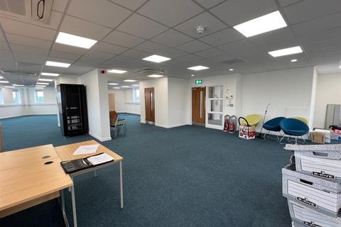 Office to rent, 2nd Floor, 140 Broad Street, Hanley, Stoke-on-Trent, ST1 4HP