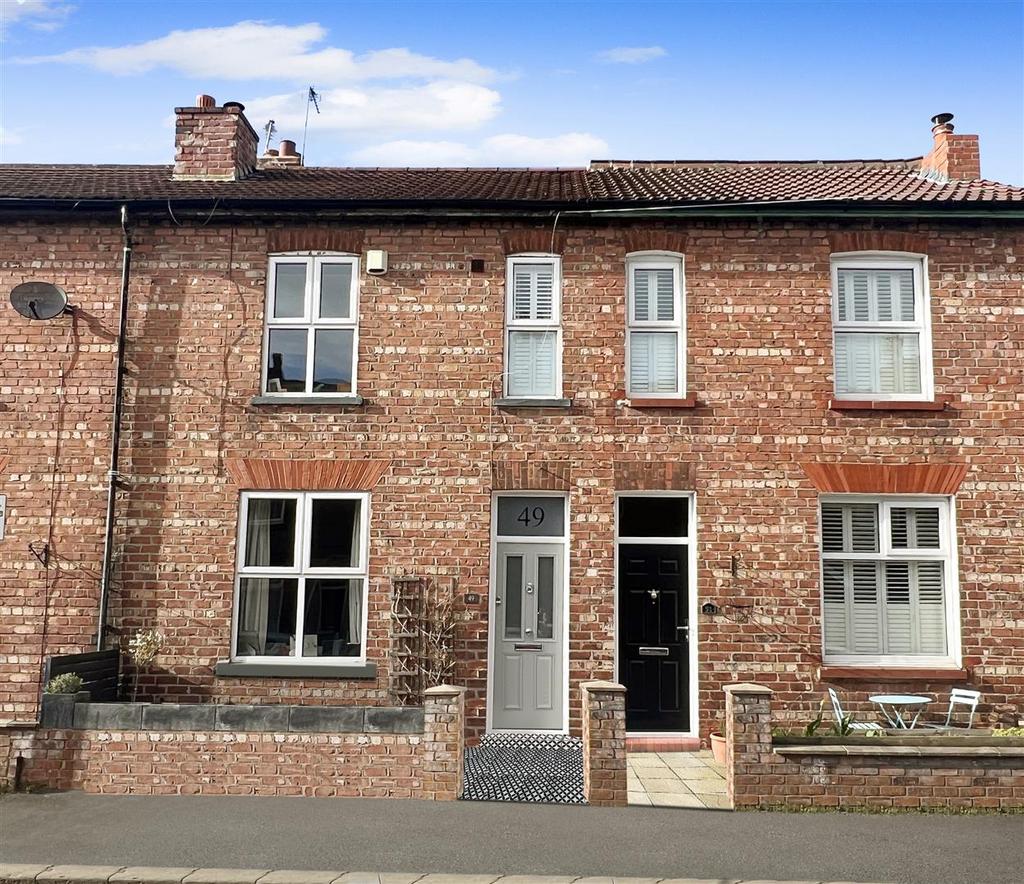 Brunswick Road, Altrincham 3 bed terraced house for sale £450,000