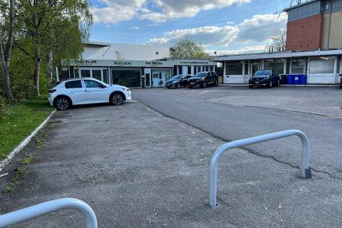 Industrial unit to rent, 11A Newport Road, Stafford, Staffordshire, ST16 1BA