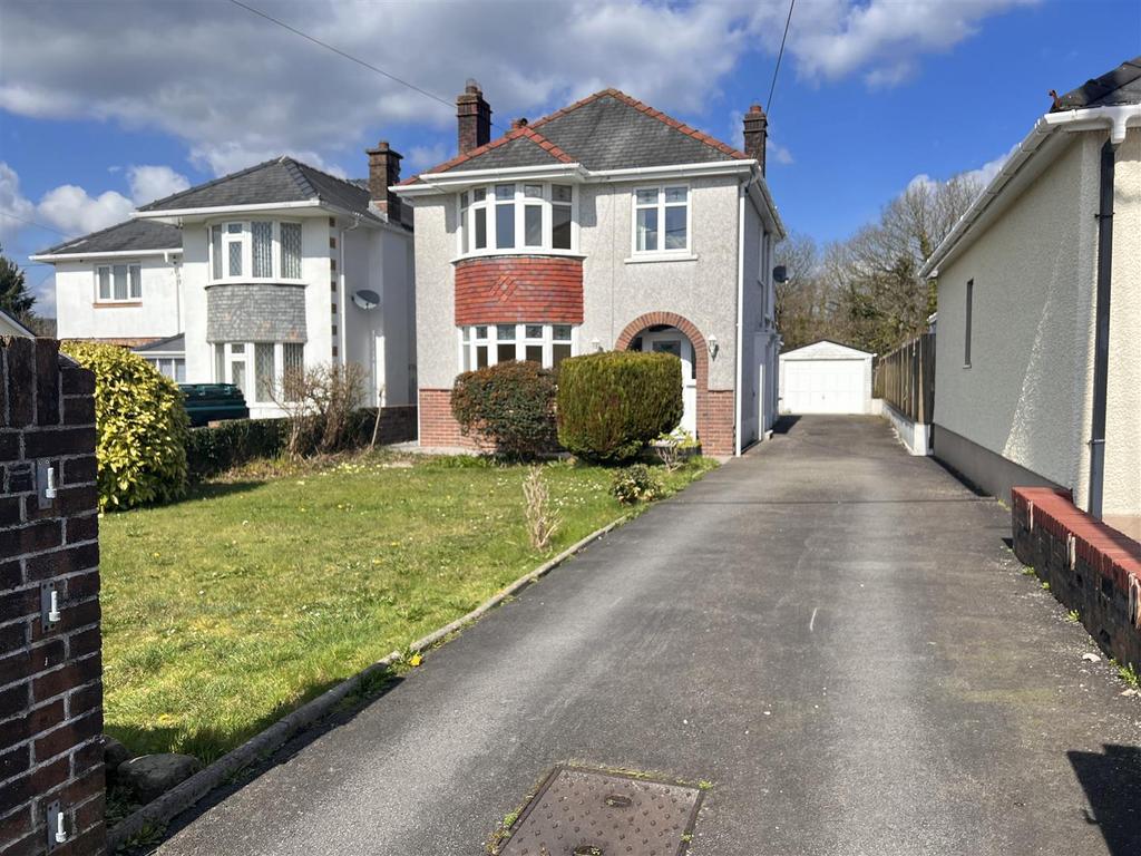 Glynhir Road, Llandybie, Ammanford 3 bed detached house for sale £265,000