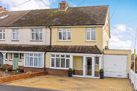 4 bedroom semi-detached house for sale, Kings Stone Avenue, Steyning