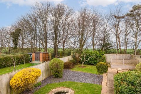 128 Downsway, Southwick, Brighton, BN42 4WD