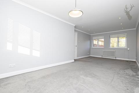 2 bedroom apartment to rent, Church Road, Buckhurst Hill IG9