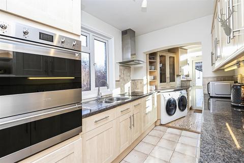 194 Sewardstone Road, London, E4 7QA
