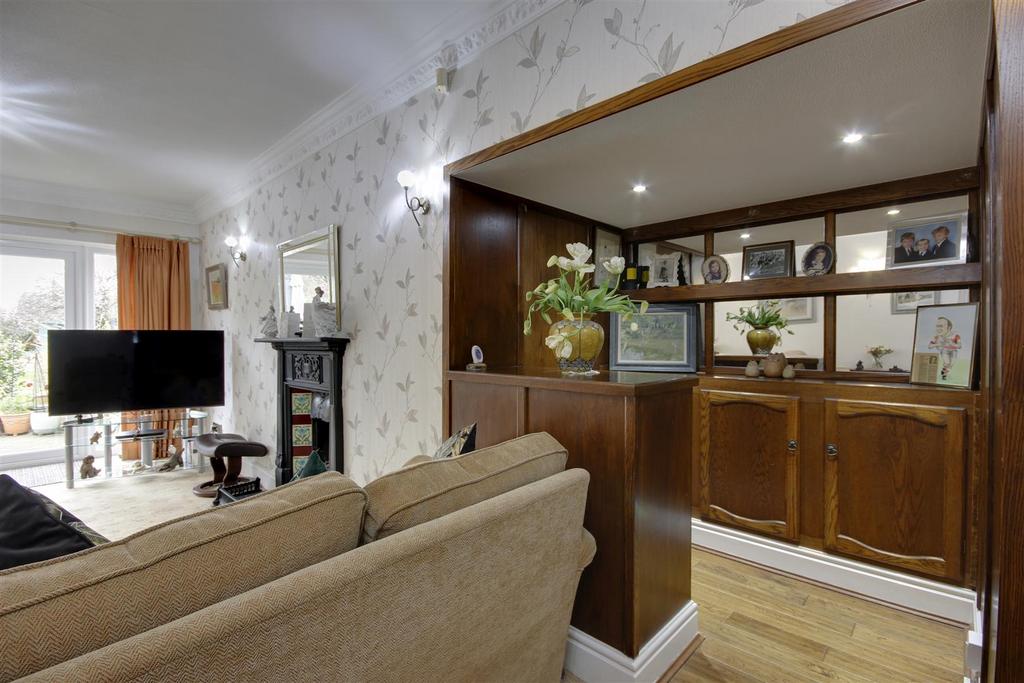 Built in Bar Area