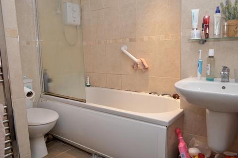 19 School Road, Oldham, OL8 4SL