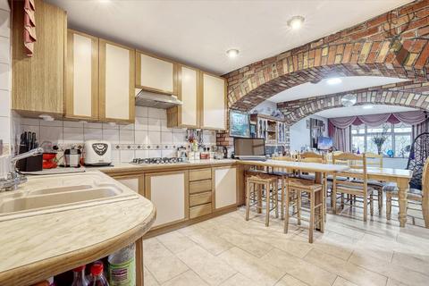 66 Sewardstone Gardens, London, E4 7QE