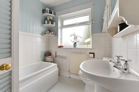 4 Conrad Drive, Worcester Park, KT4 8PP