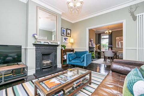 6 Connaught Road, Chingford, London, E4 7DL