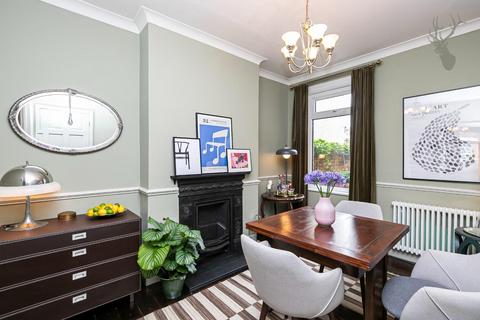 6 Connaught Road, Chingford, London, E4 7DL