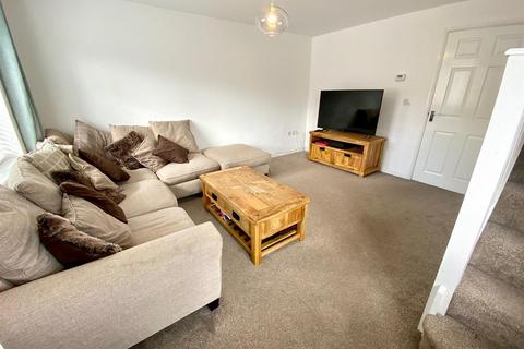 36 Calder Close, Mirfield, WF14 8JG