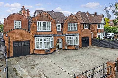 Summerdown The Green, London, E4 7ES