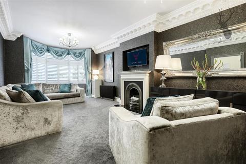 Summerdown The Green, London, E4 7ES