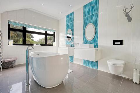 Summerdown The Green, London, E4 7ES