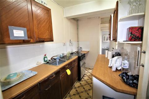 11 Berwick Road, Bristol, BS5 6NG