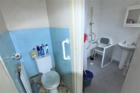 11 Berwick Road, Bristol, BS5 6NG
