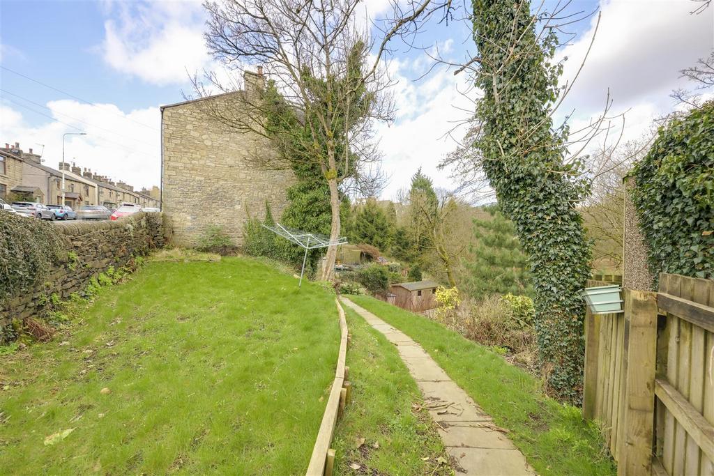 Bury Road, Edenfield, Ramsbottom, Bury 3 bed end of terrace house £
