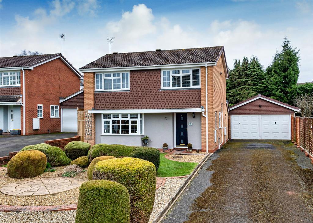 7 Long Acre, Codsall, Wolverhampton 4 bed detached house for sale £445,000
