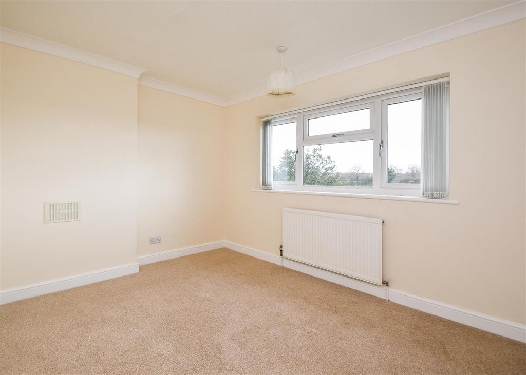 26 Danford Heath  - Bedroom 2.jpg