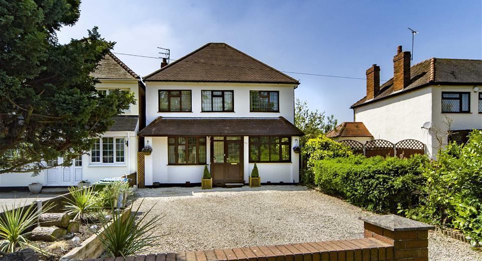 Meadow View, 57 Brewood Road, Coven 3 bed detached house to rent £