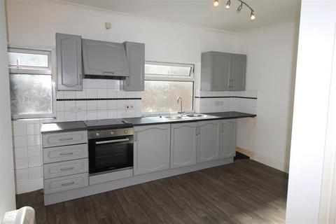 2 bedroom flat to rent - Flat 8 Brunswick Court, Cleethorpes, N.E. Lincolnshire, DN35 8RQ