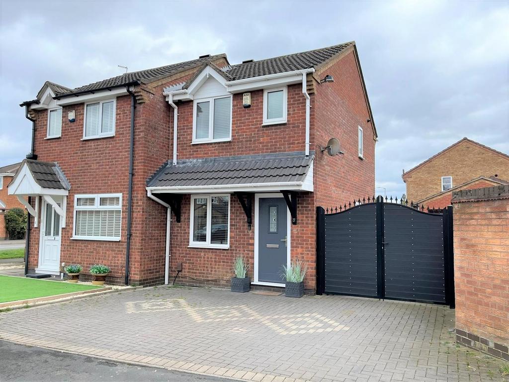 Bonnington Drive, Bedworth 2 bed semidetached house £194,950
