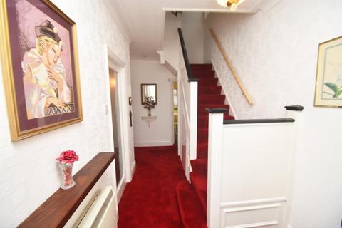 22 Shaftesbury Avenue, South Harrow, Harrow, HA2 0PH