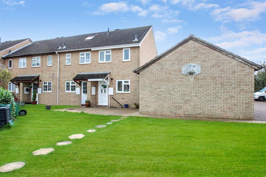 Griffiths Close, Lower Stratton, Swindon 2 bed end of terrace house for sale £260,000