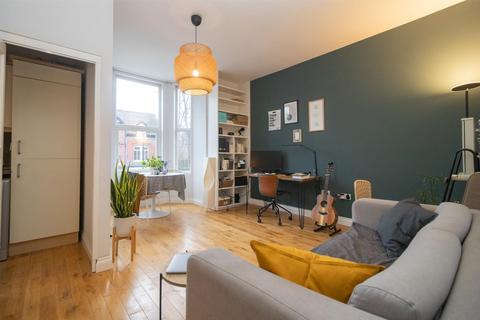 Flat 4, 10 Alness Road, Manchester, M16 8ET
