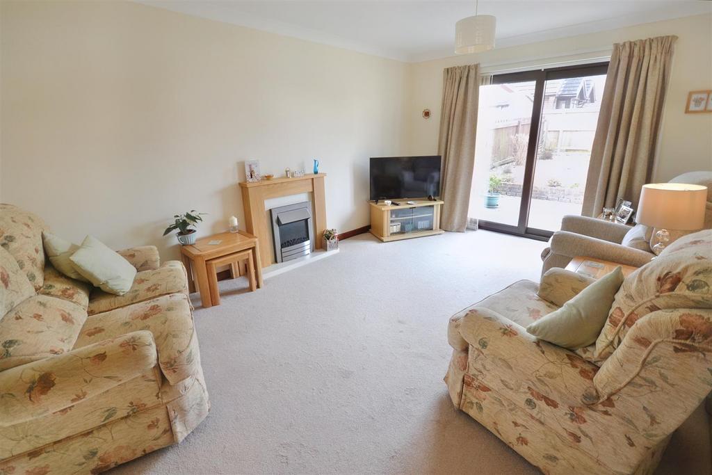Heritage Gate, Haverfordwest 2 bed semidetached bungalow £250,000