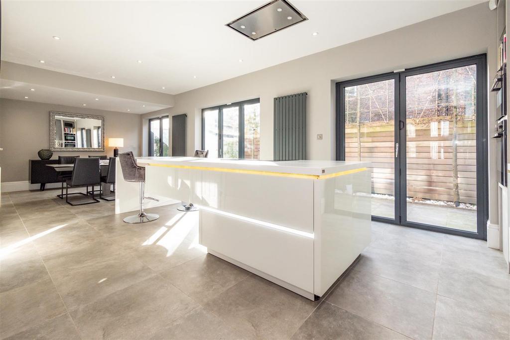 Dining Kitchen 2