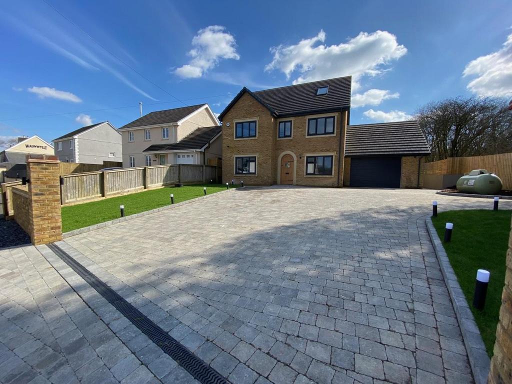 Horeb, Five Roads, Llanelli 5 bed detached house for sale £595,000