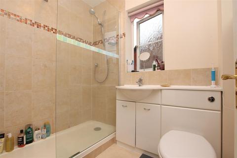 116 Gras Lawn, Exeter, EX2 4SA