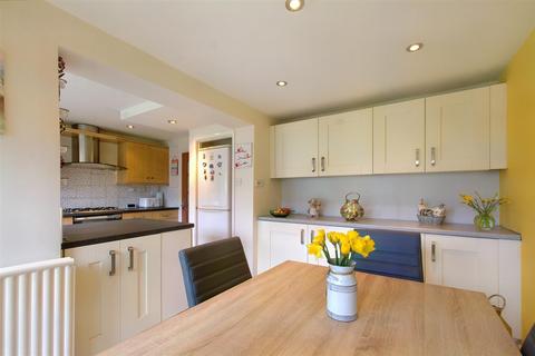 15 Aviemore Close, Arnold, Nottingham, NG5 8QW