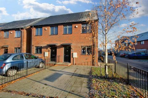 4 Glamis Road, Nottingham, NG5 1EF