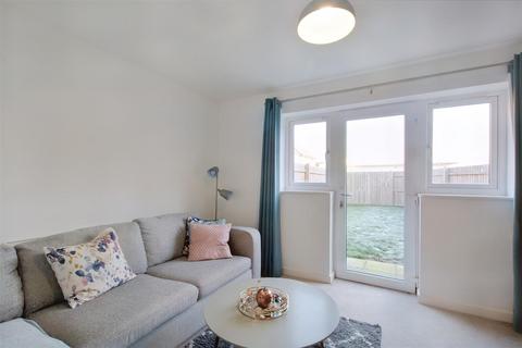 4 Glamis Road, Nottingham, NG5 1EF