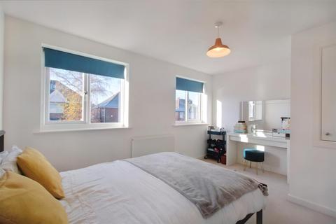 4 Glamis Road, Nottingham, NG5 1EF
