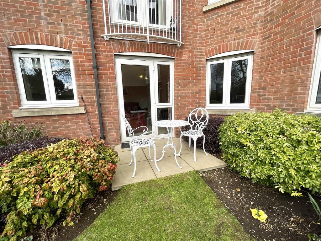 Swallows Court, Pool Close, Spalding 1 bed retirement property £79,950