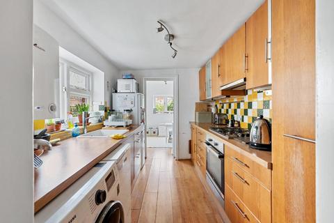 24 Lordship Road, London, N16 0QT