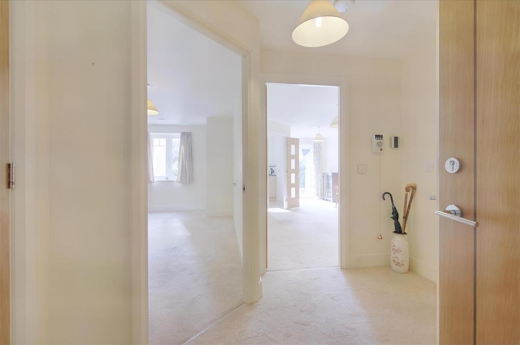 Hallway .JPG
