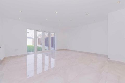 35 Academy Place, Isleworth, TW7 5FD
