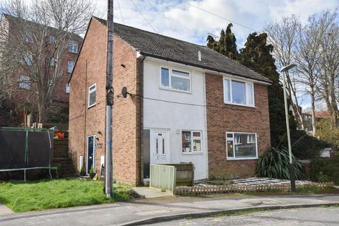 2 bedroom flat for sale, Brookland Close, Hastings
