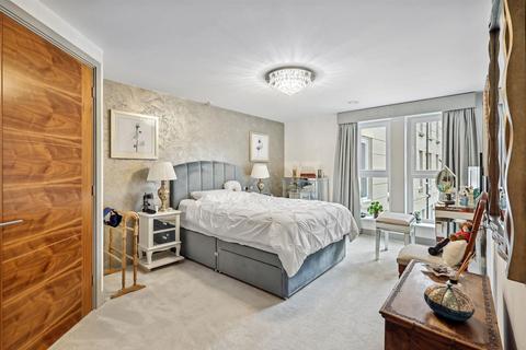 2 bedroom apartment for sale - Station Parade, Virginia Water