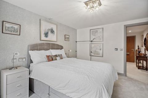 2 bedroom apartment for sale - Station Parade, Virginia Water