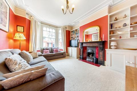 4 bedroom terraced house to rent - Claverdale Road, SW2