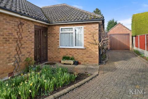 3 bedroom detached bungalow for sale - Barton Road, Welford On Avon, Stratford-Upon-Avon