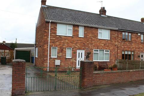 3 bedroom semi-detached house for sale - Hawling Road, Market Weighton, York