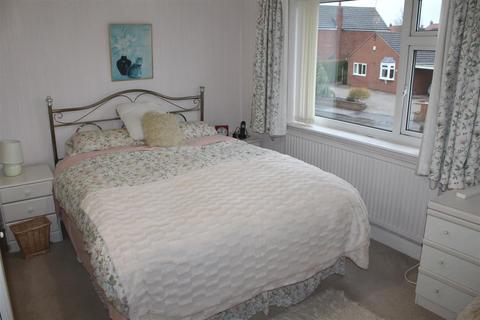 3 bedroom semi-detached house for sale - Hawling Road, Market Weighton, York