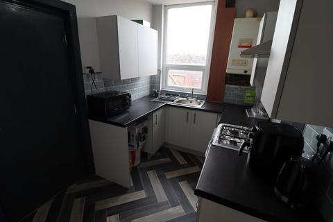32 Boland Street, Blackburn, BB1 6LL